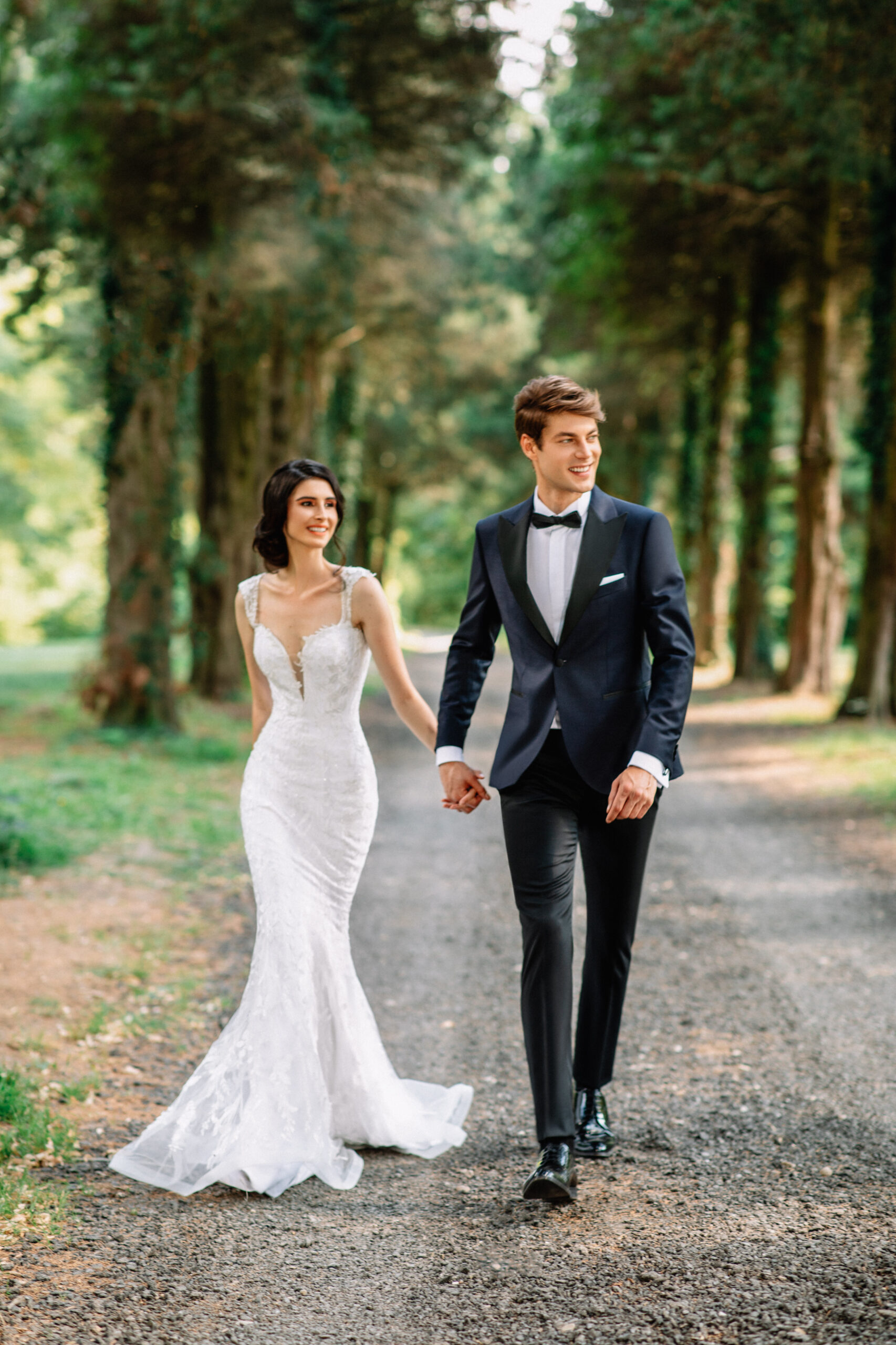 Costum de nunta - Preturi Avantajoase | Best Bride
